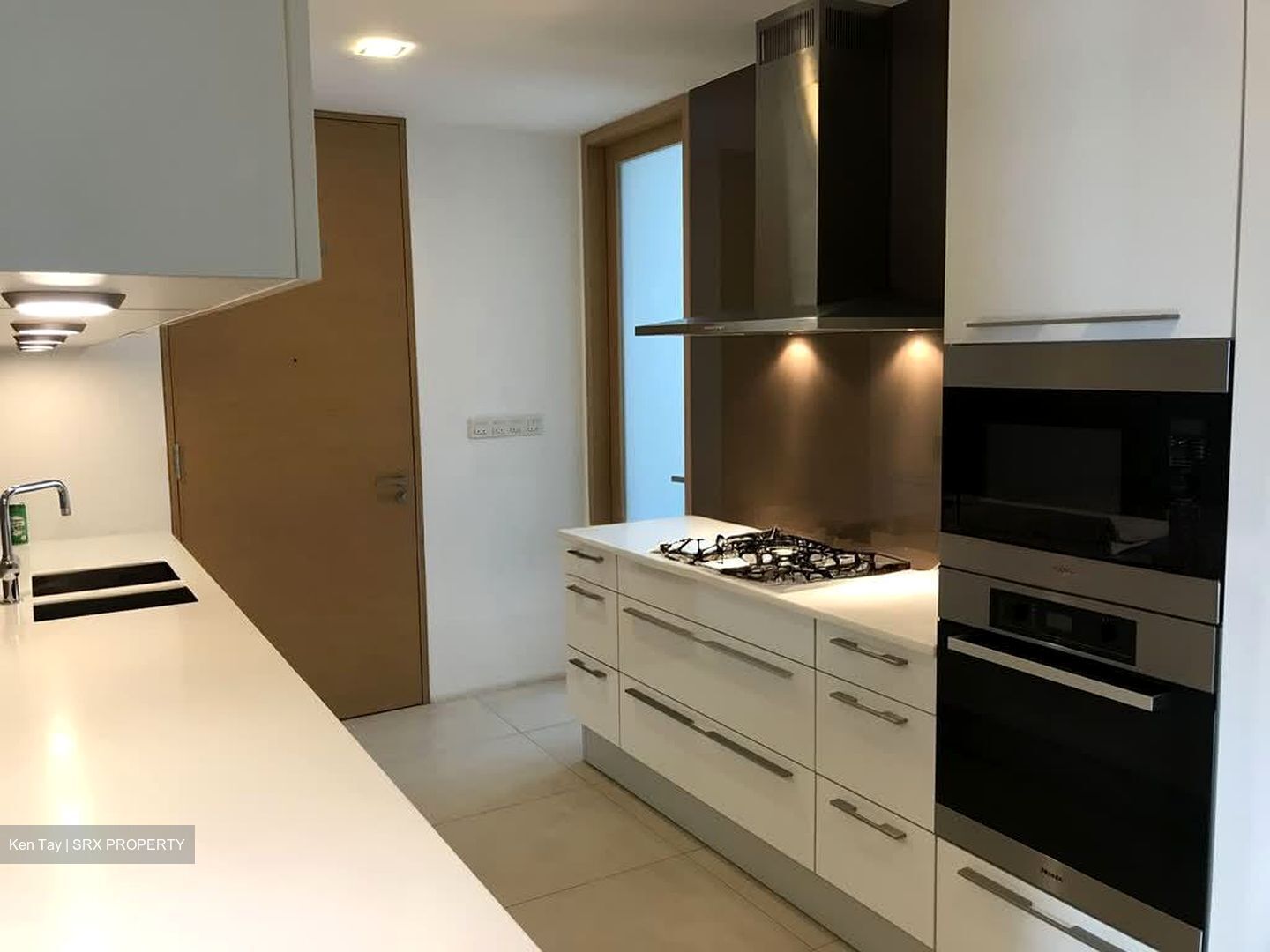 Urban Suites (D9), Condominium #570967201